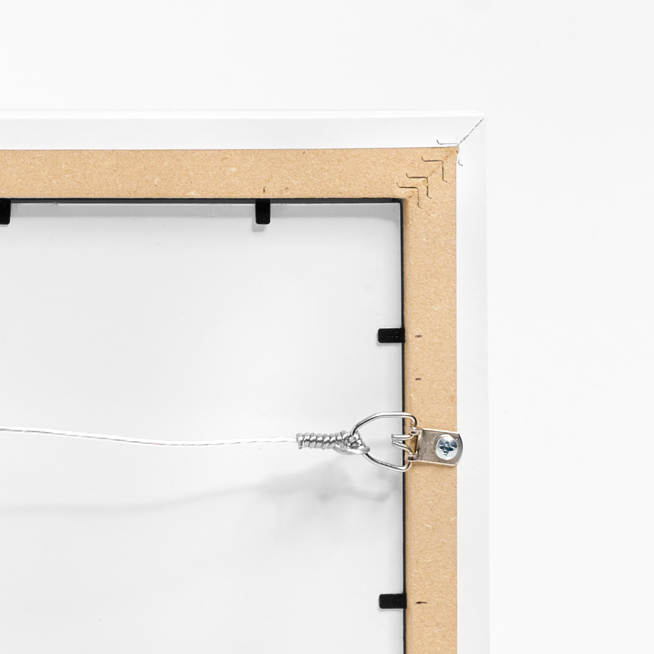 Basic White - Image 3